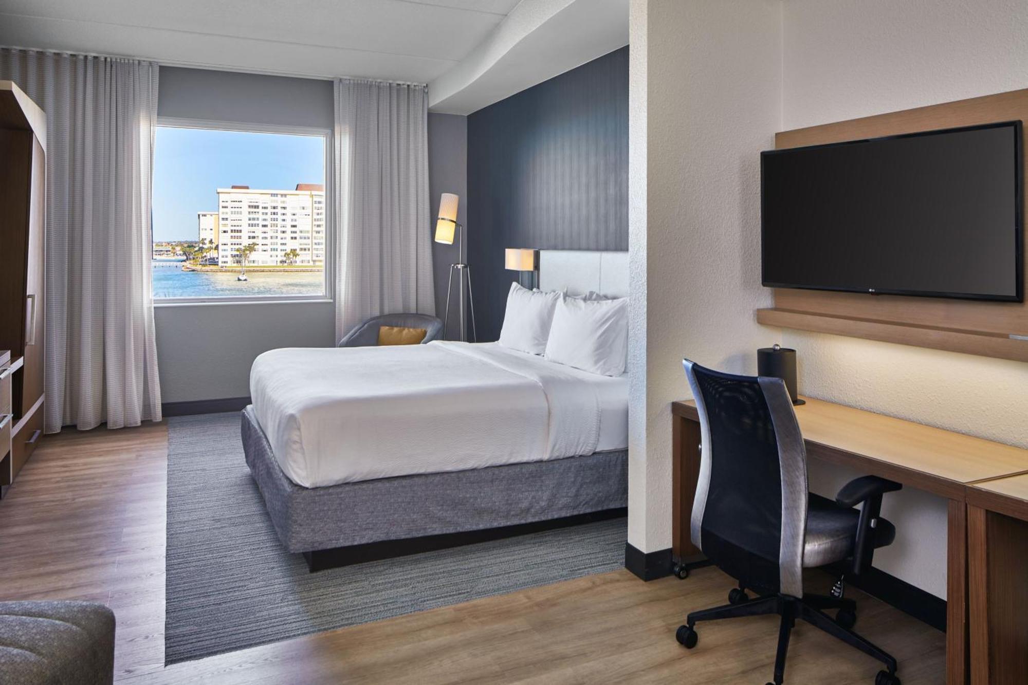 Courtyard By Marriott St. Petersburg Clearwater/Мадейра-Бич Экстерьер фото