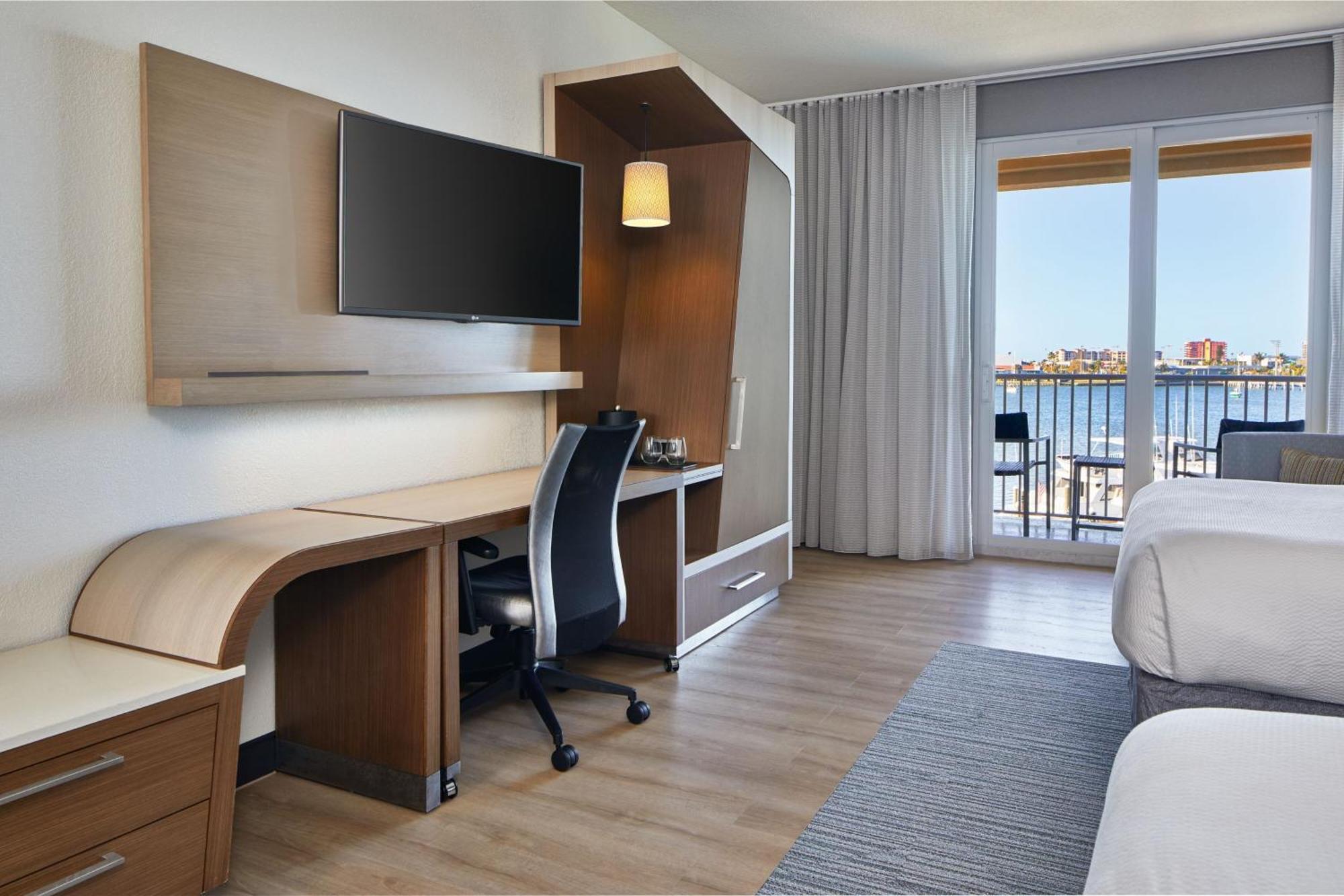 Courtyard By Marriott St. Petersburg Clearwater/Мадейра-Бич Экстерьер фото