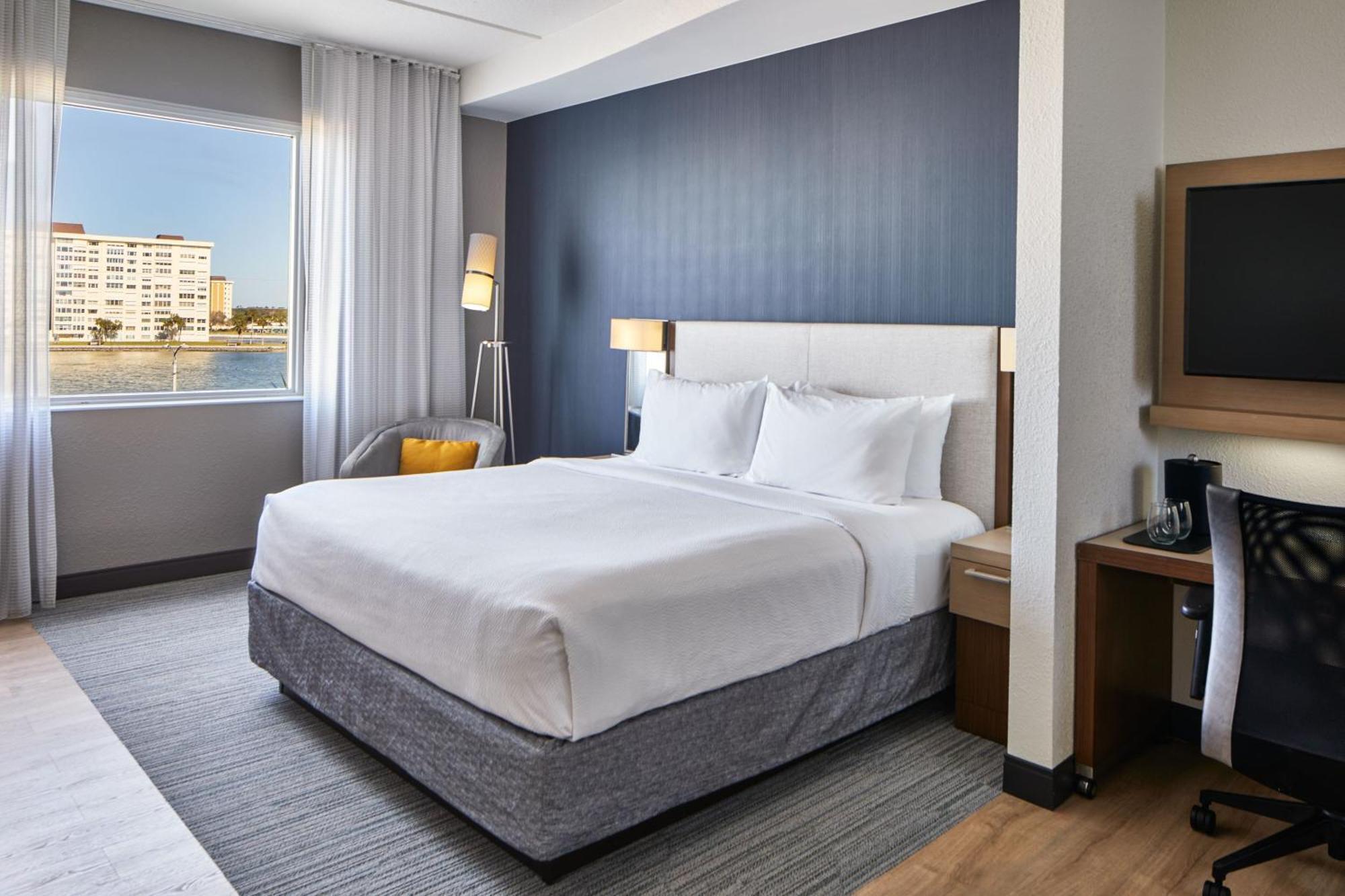 Courtyard By Marriott St. Petersburg Clearwater/Мадейра-Бич Экстерьер фото